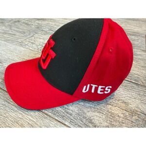 Captivating Utah Utes Hat Adjustable NCAA Baseball Cap Mens Strapback Red NWOT